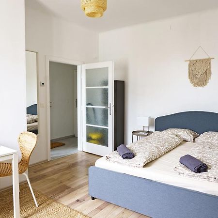 Vienna City Apartment Suedtiroler Platz Bagian luar foto